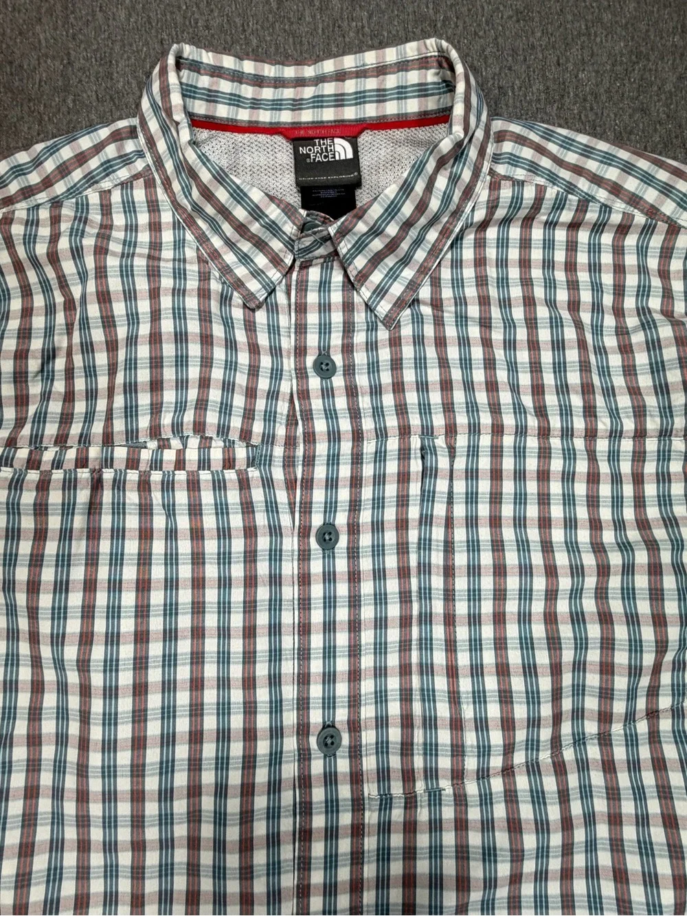 North Face Short Sleeve Button Up Shirt Nylon Woven Performance Mens Large Plaid